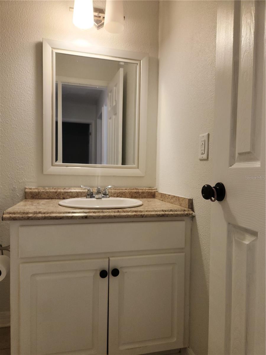 Image 14 of 28 For 2822 16th Drive