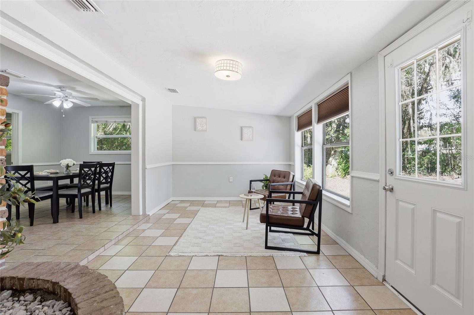 Image 12 of 32 For 3921 14th Terrace