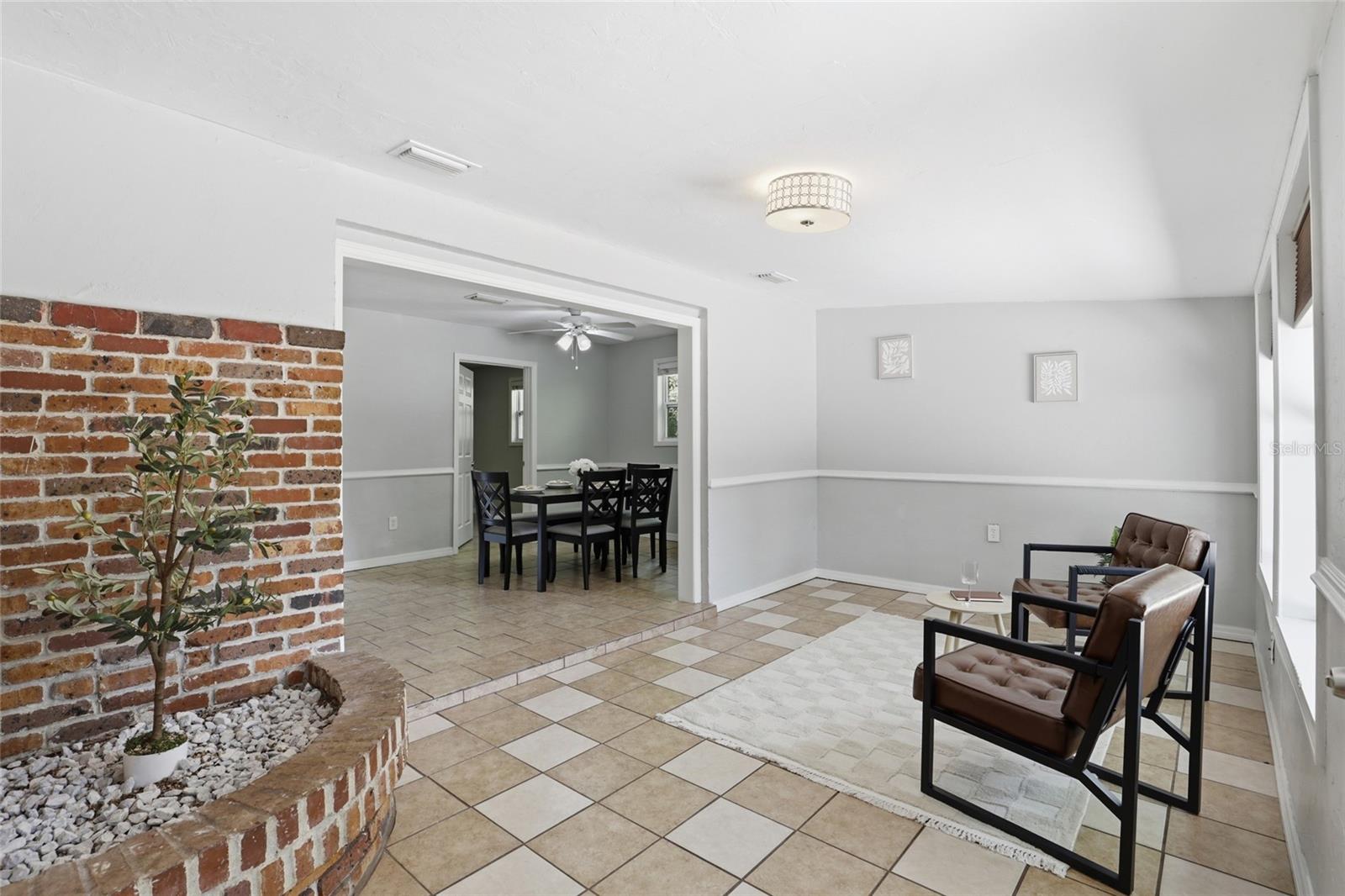 Image 15 of 32 For 3921 14th Terrace