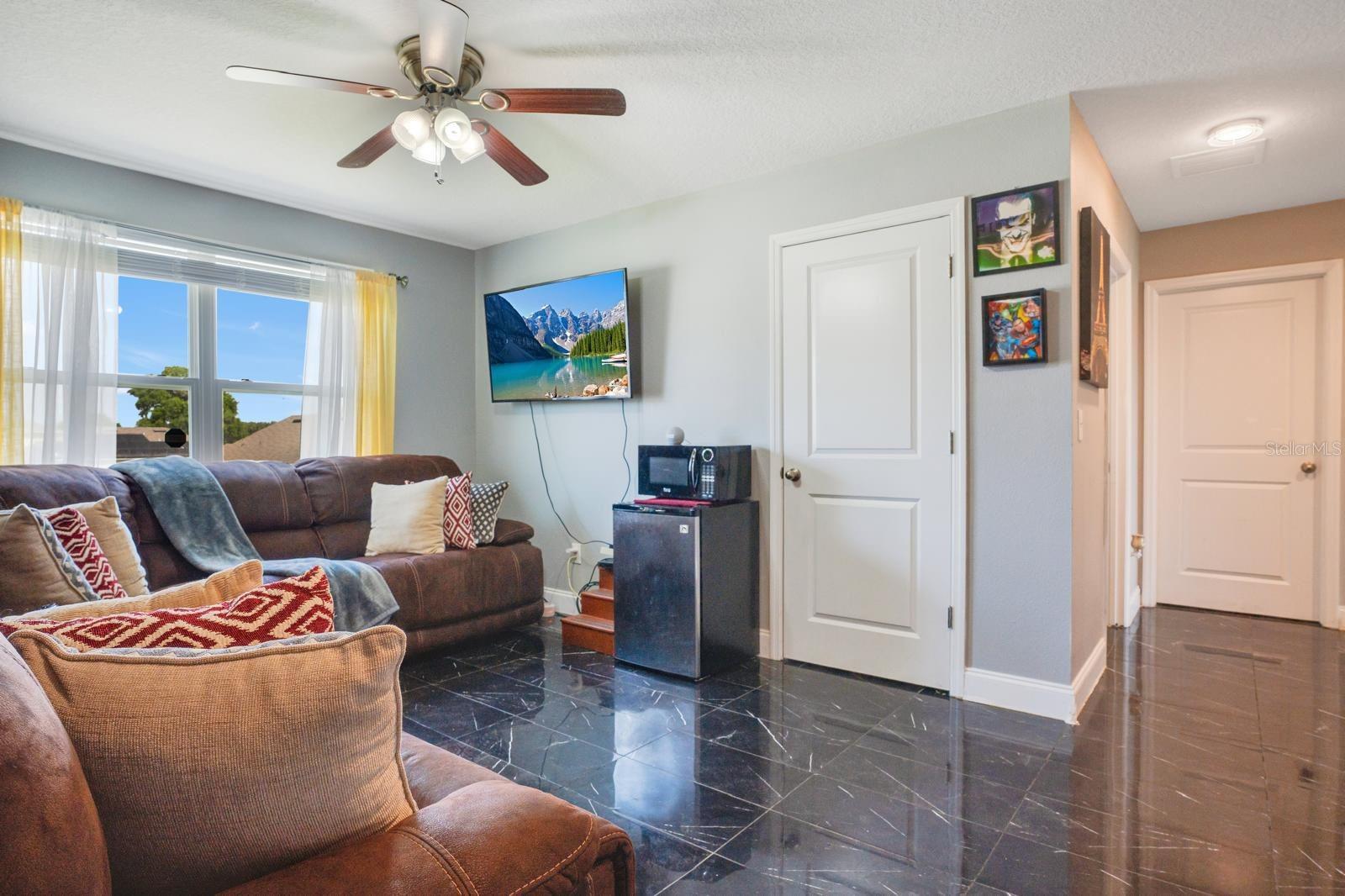 Image 36 of 42 For 4583 27th Street