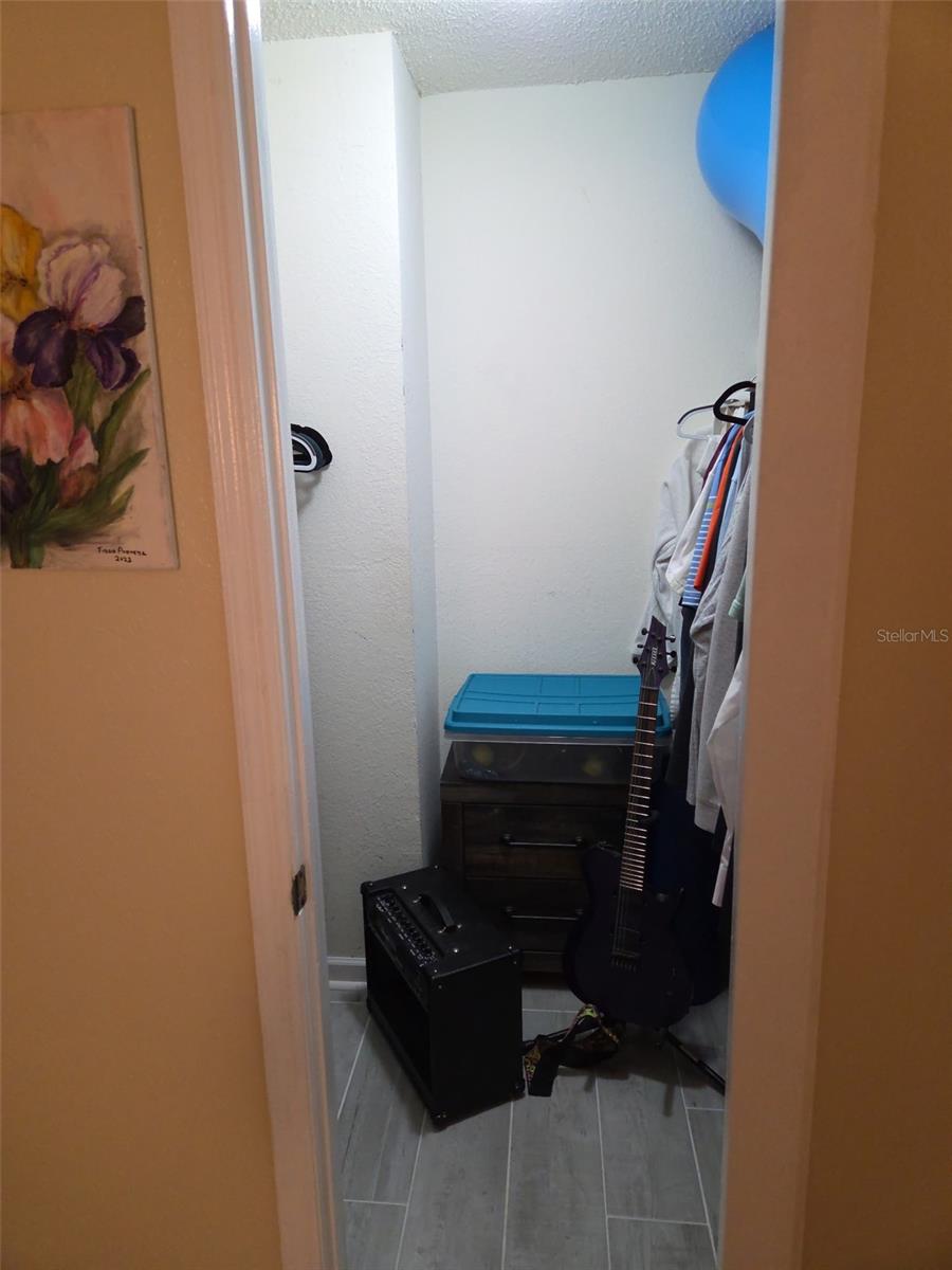 Image 22 of 25 For 3705 27th Street 422