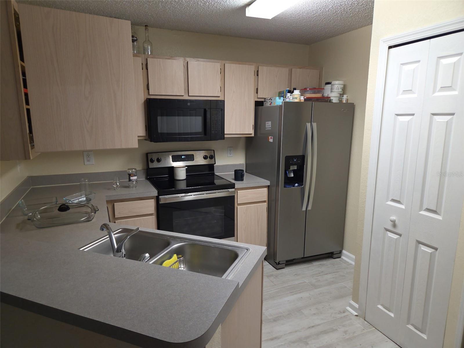 Image 24 of 25 For 3705 27th Street 422