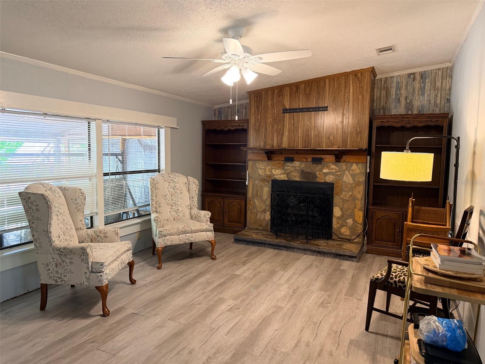 Image 2 of 37 For 14790 72nd Court