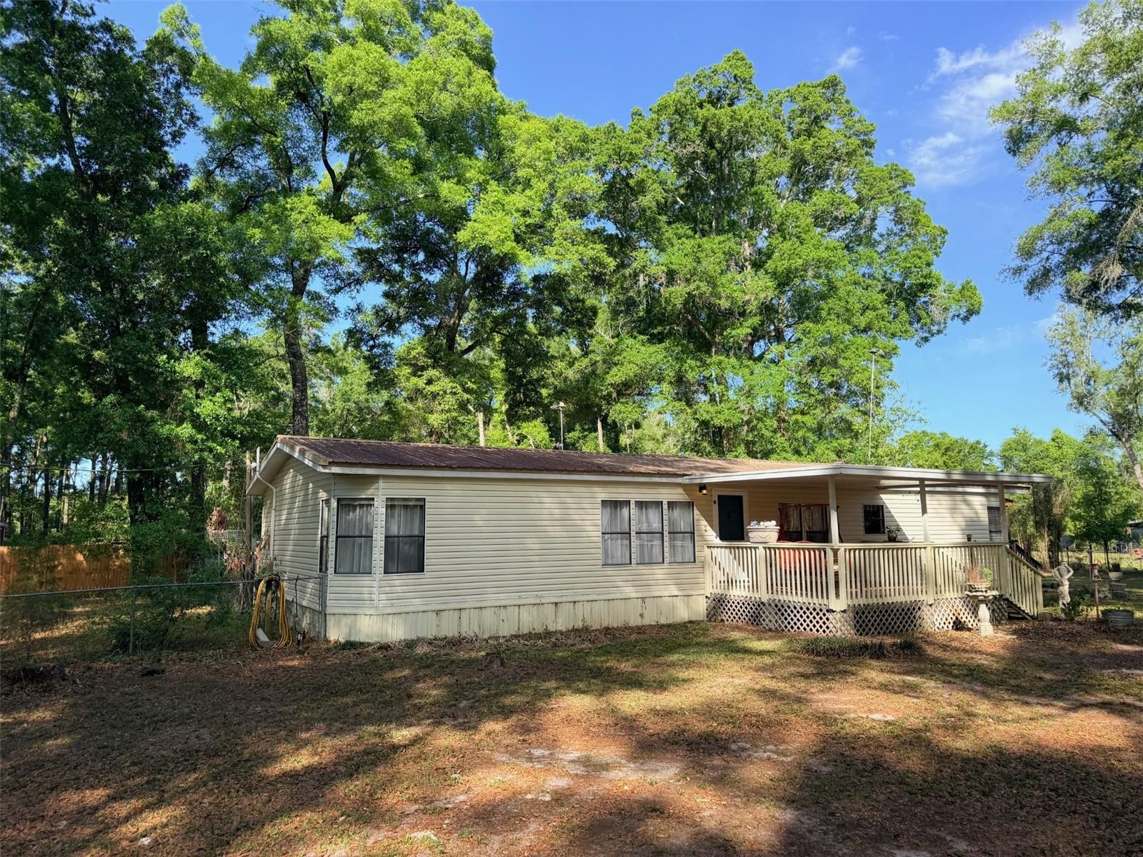 Image 25 of 37 For 14790 72nd Court