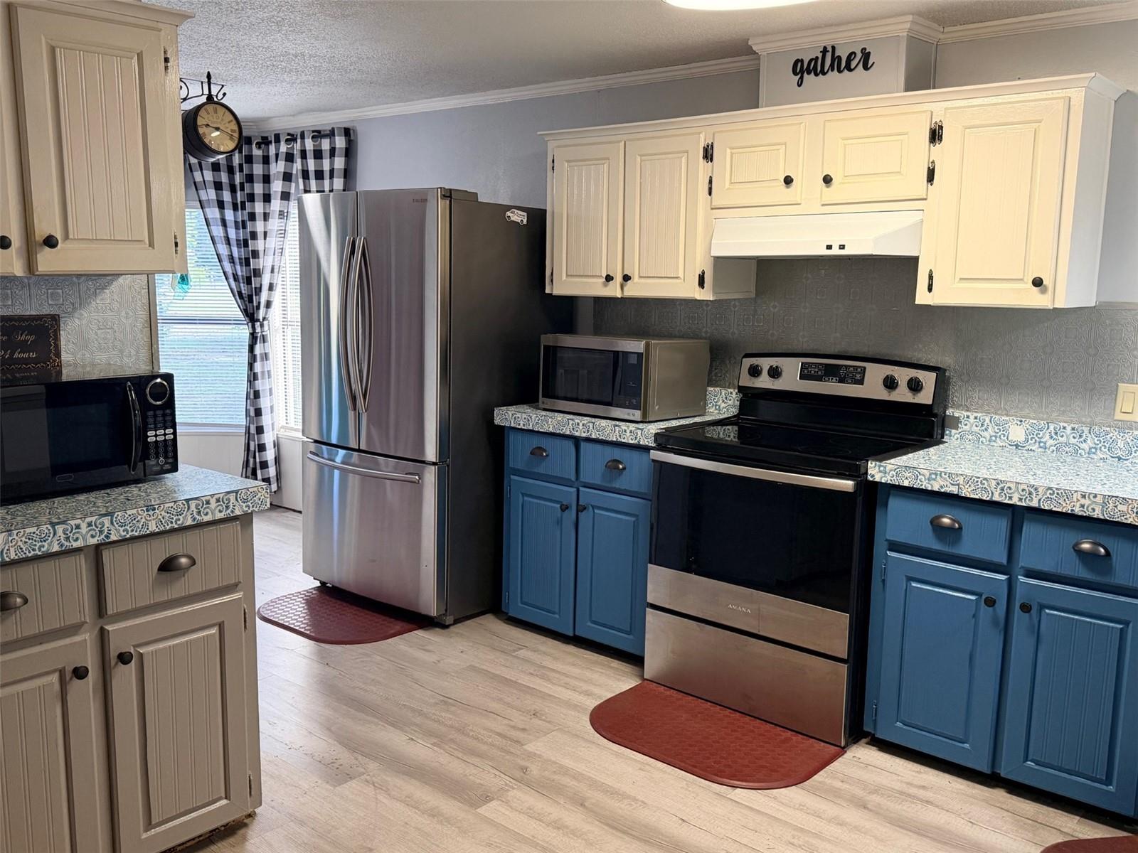 Image 4 of 37 For 14790 72nd Court