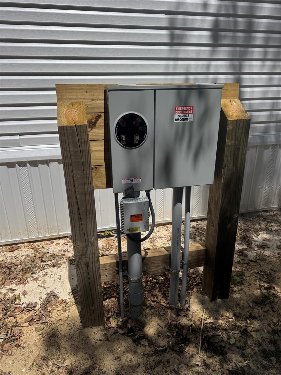 Image 8 of 35 For 8630 82nd Terrace