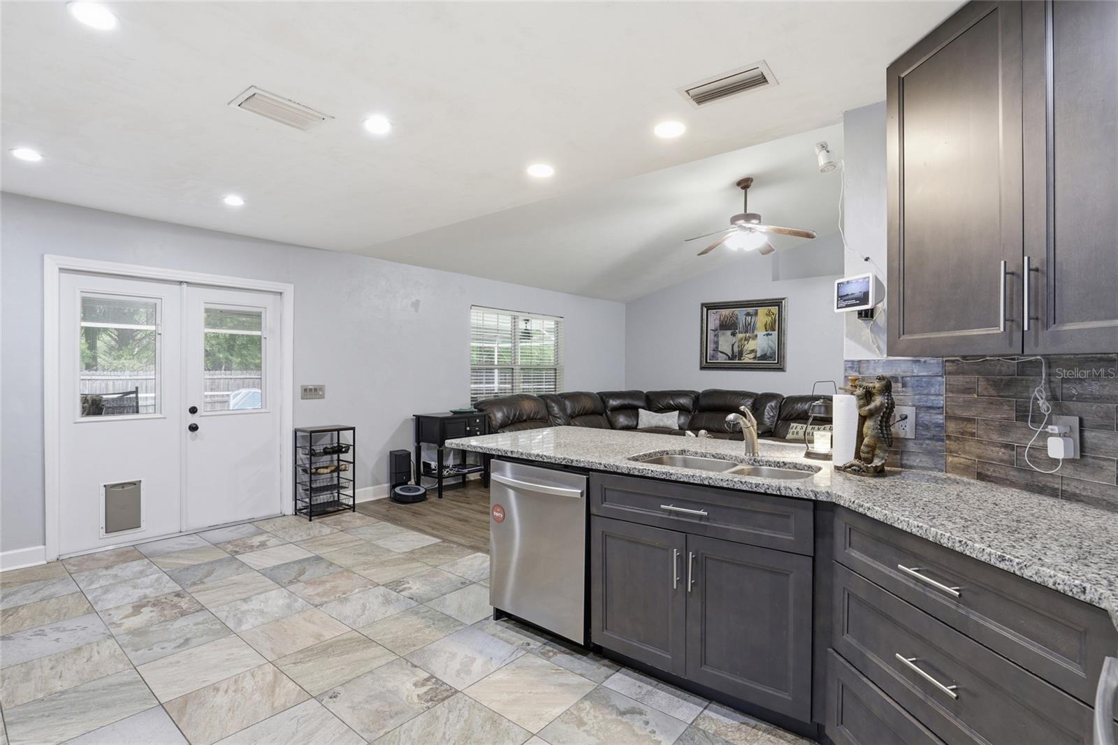 Image 11 of 38 For 17583 234th Terrace