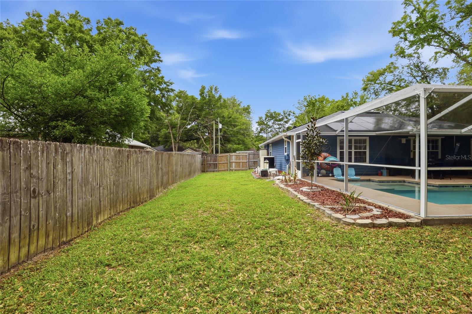 Image 29 of 38 For 17583 234th Terrace