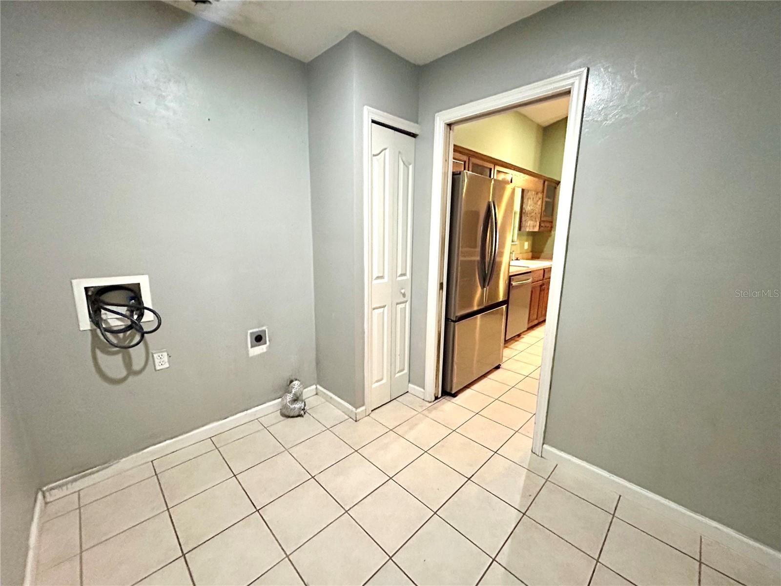 Image 11 of 29 For 25330 Sw 20th Ave