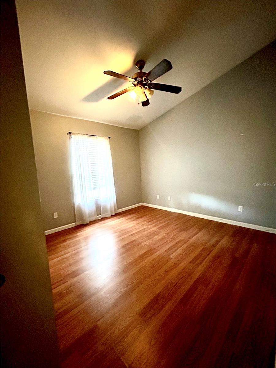 Image 12 of 29 For 25330 Sw 20th Ave