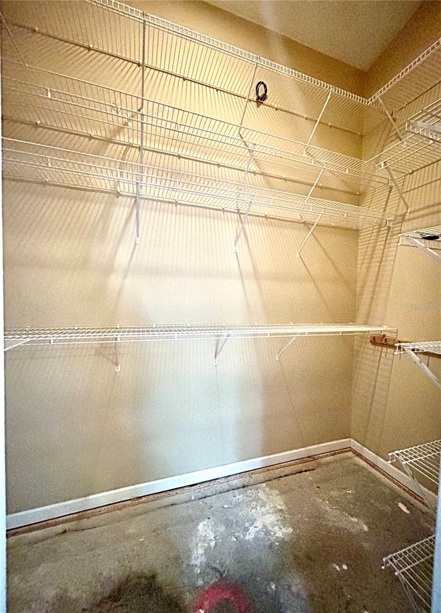 Image 19 of 29 For 25330 Sw 20th Ave