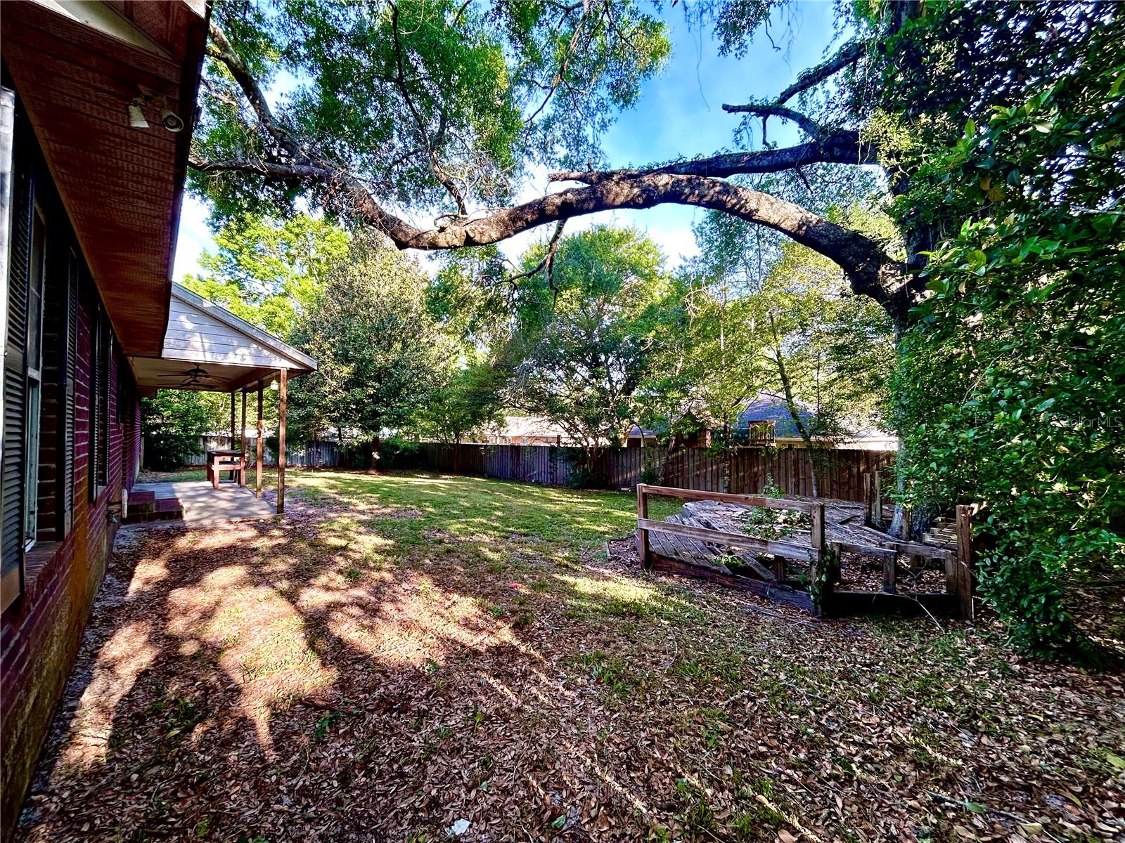 Image 21 of 29 For 25330 Sw 20th Ave