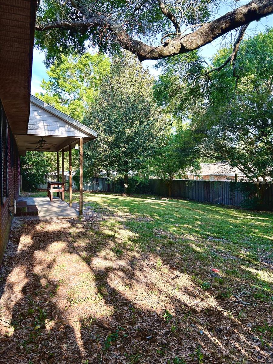 Image 4 of 29 For 25330 Sw 20th Ave