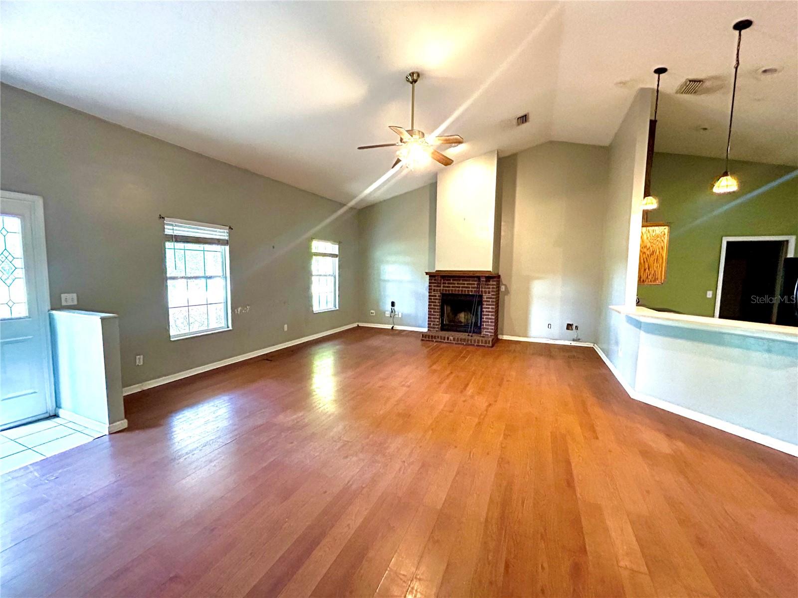 Image 5 of 29 For 25330 Sw 20th Ave