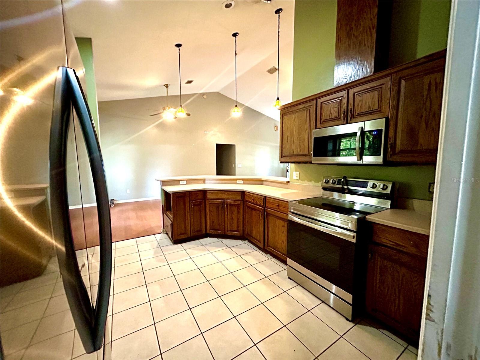 Image 9 of 29 For 25330 Sw 20th Ave