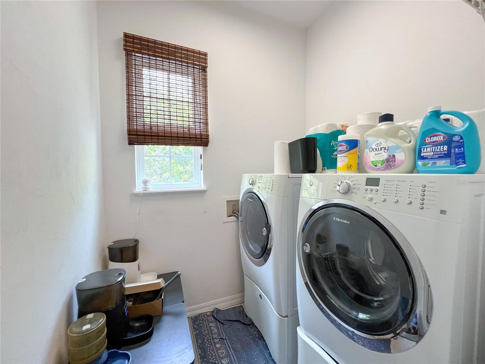 Image 17 of 19 For 14636 27th Place