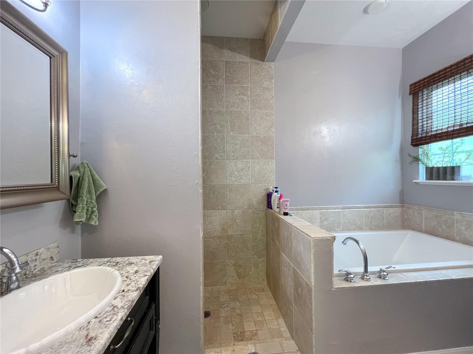 Image 9 of 19 For 14636 27th Place