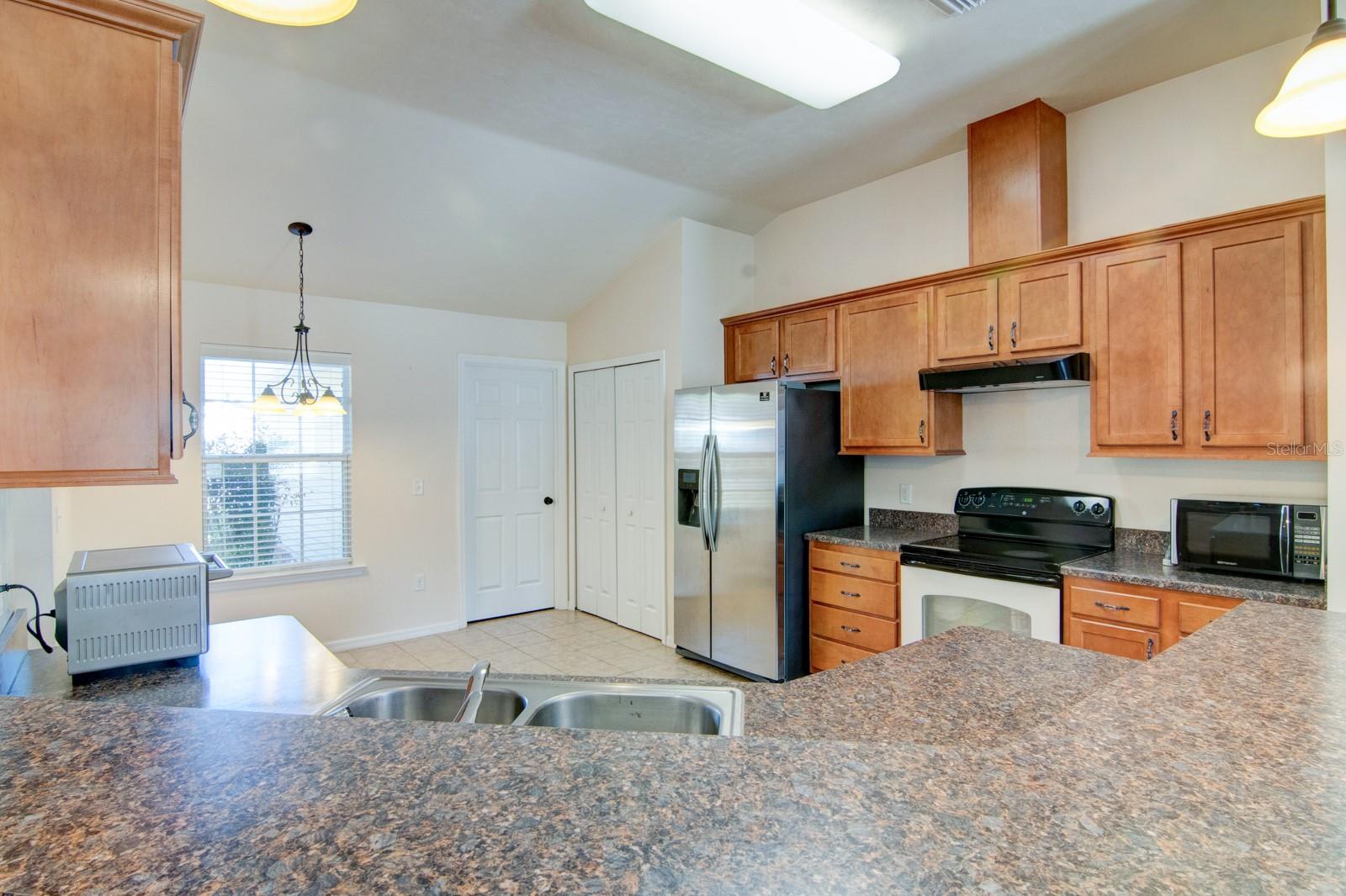 Image 10 of 23 For 15572 136th Terrace