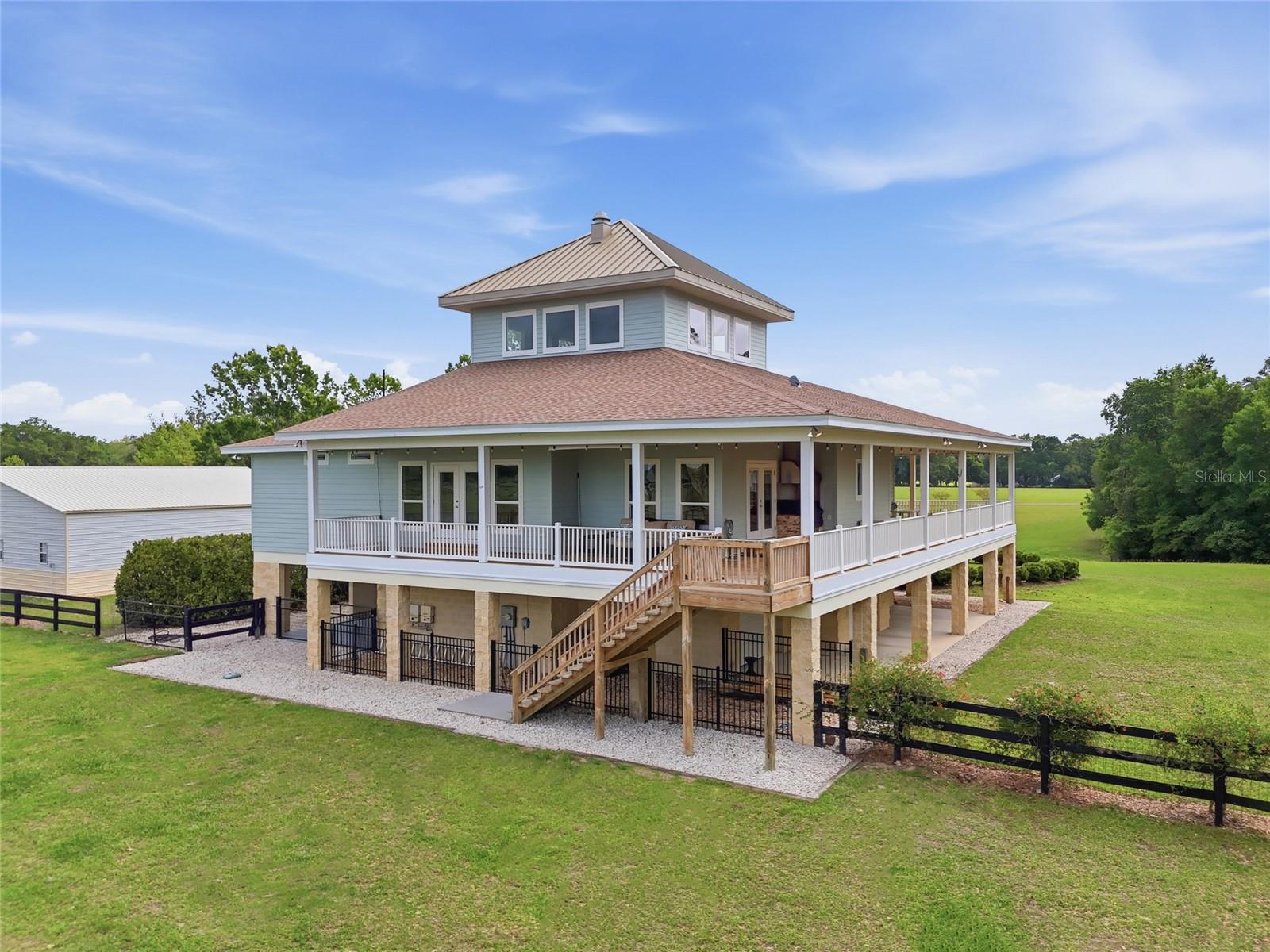 Image 10 of 66 For 1042 Woodland Avenue