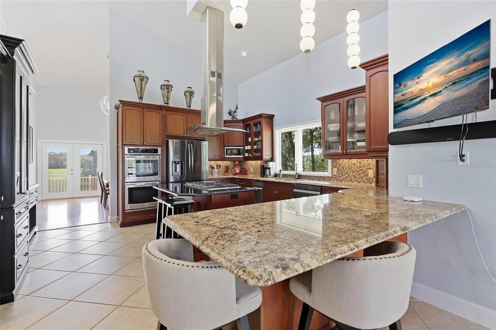 Image 15 of 66 For 1042 Woodland Avenue