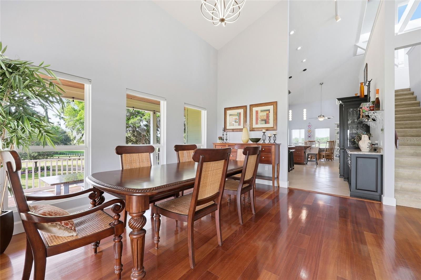 Image 18 of 66 For 1042 Woodland Avenue