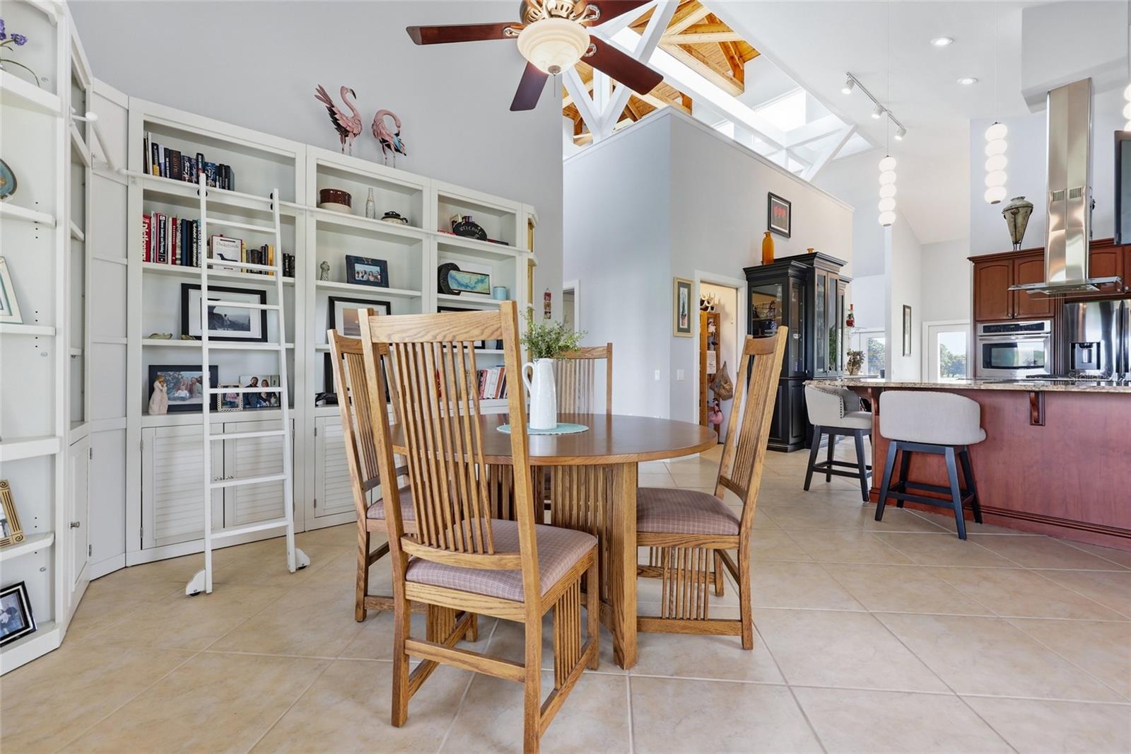 Image 25 of 66 For 1042 Woodland Avenue