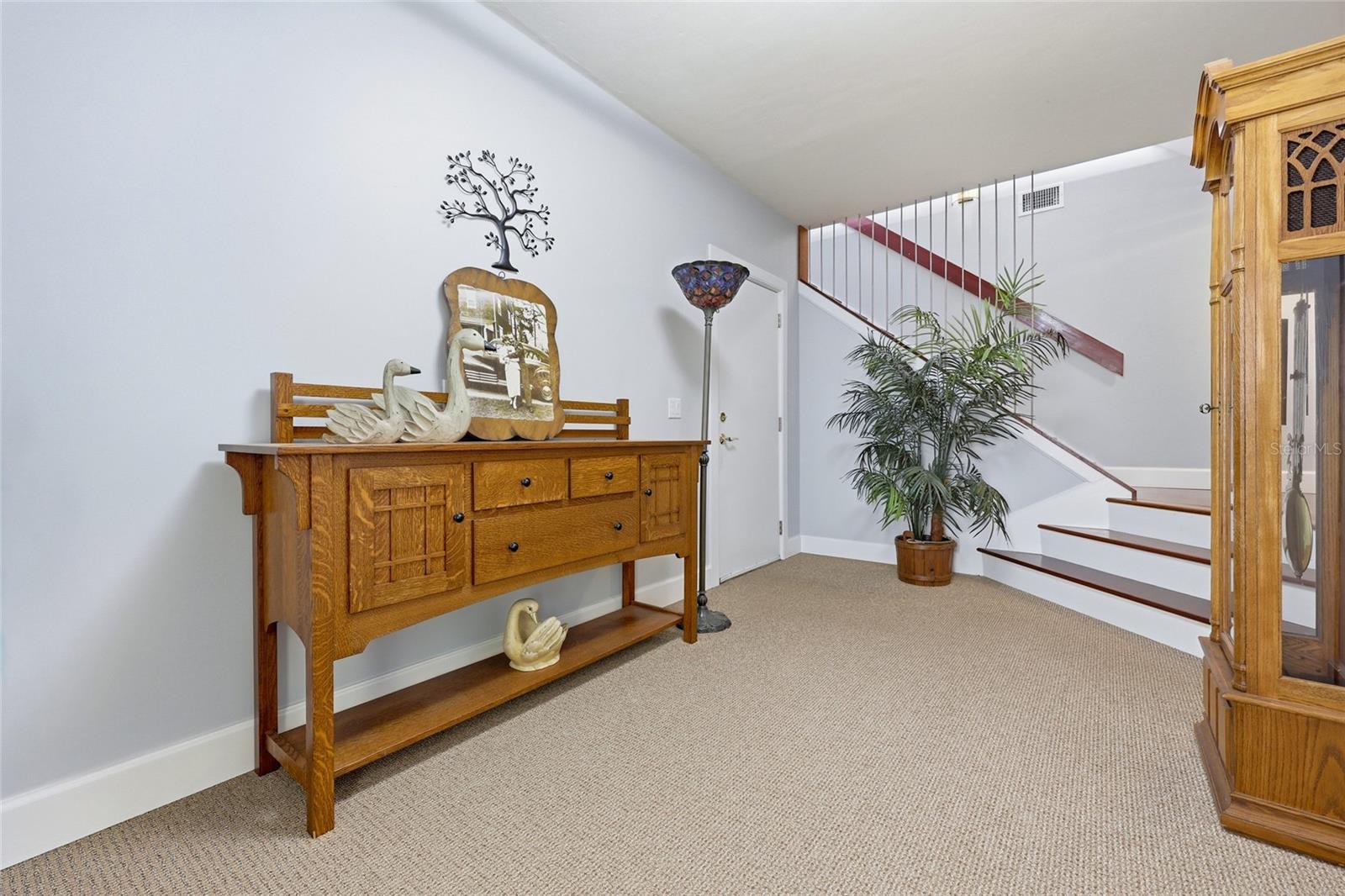 Image 42 of 66 For 1042 Woodland Avenue