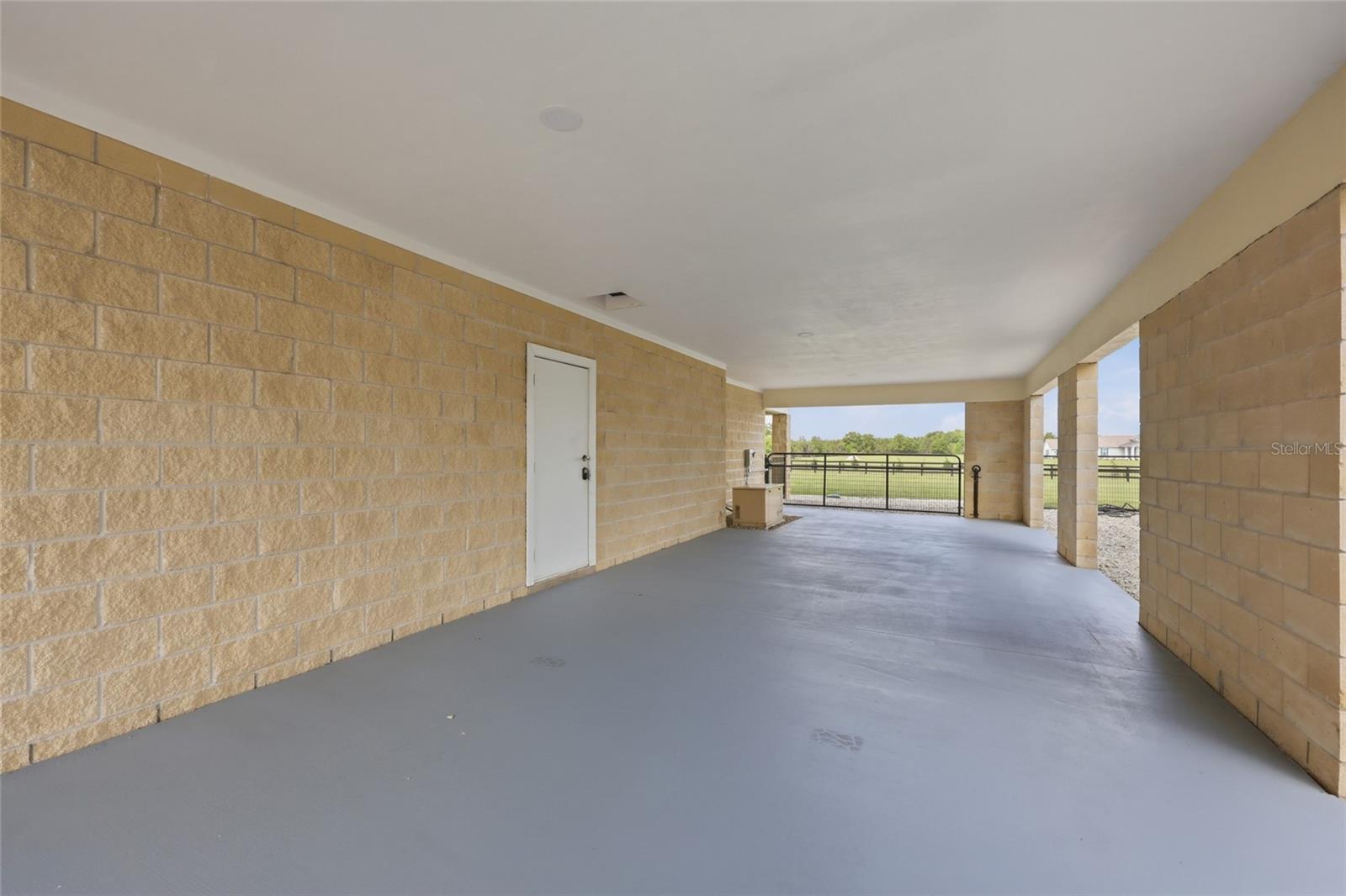 Image 49 of 66 For 1042 Woodland Avenue