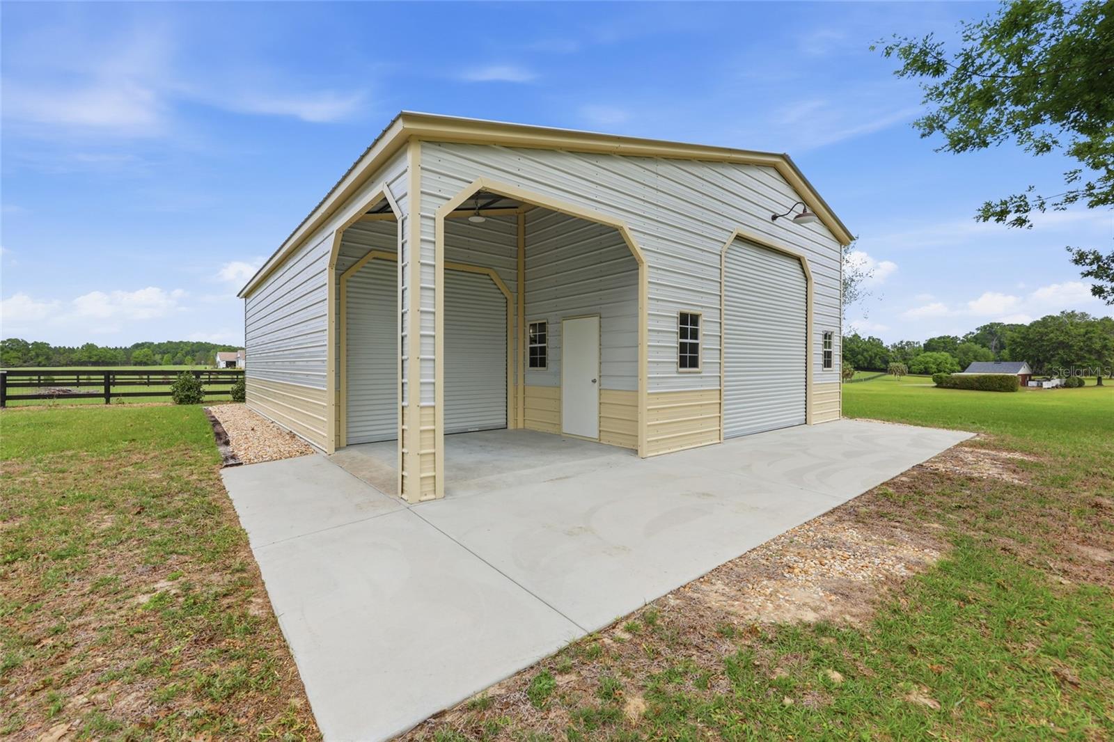 Image 50 of 66 For 1042 Woodland Avenue