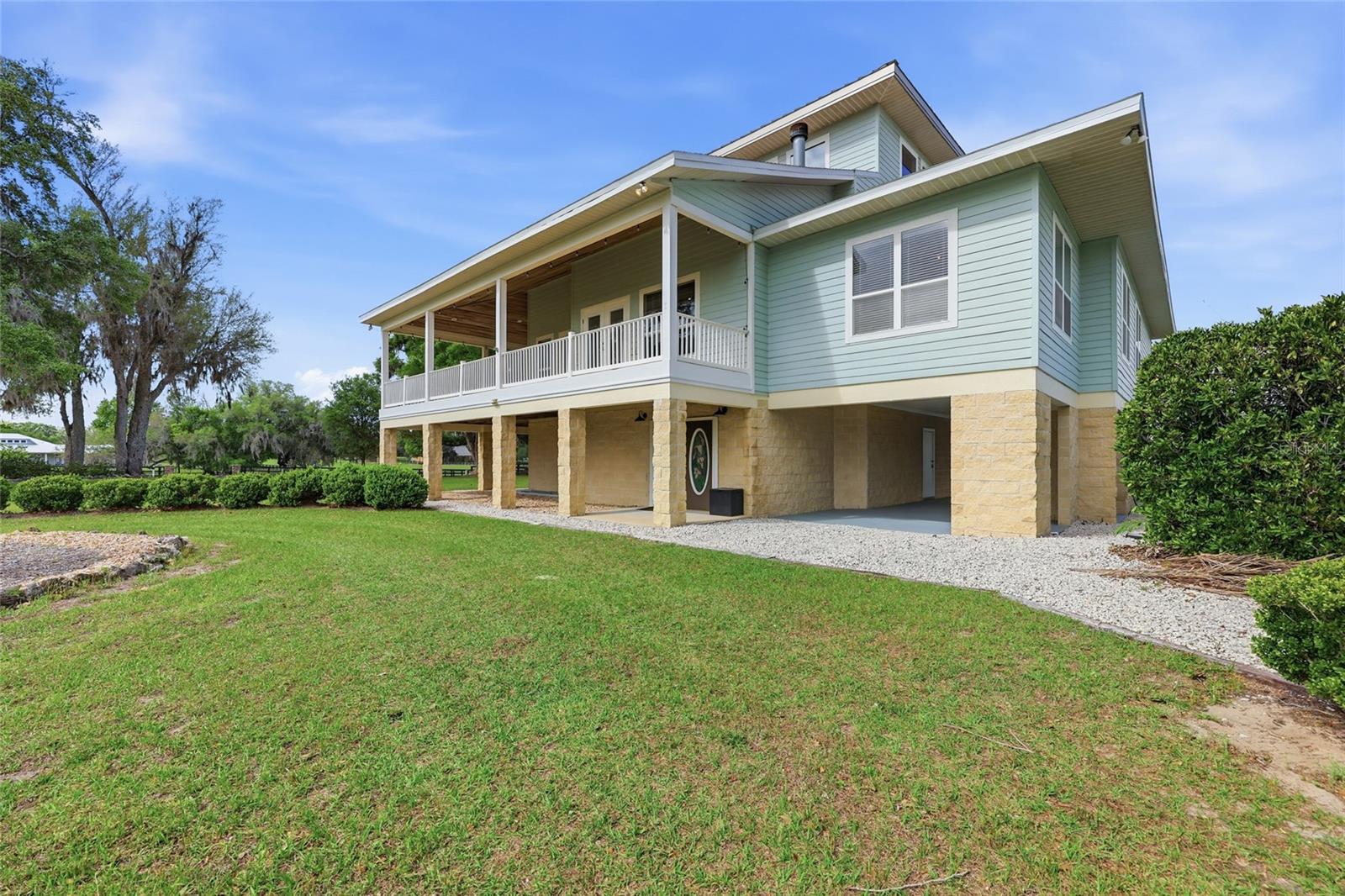 Image 52 of 66 For 1042 Woodland Avenue