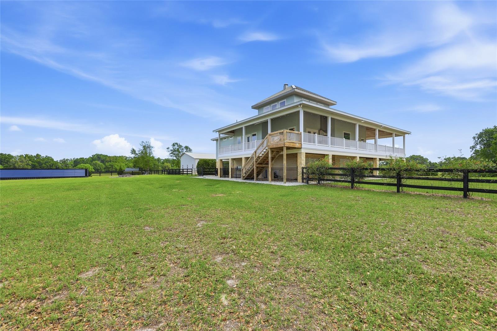 Image 57 of 66 For 1042 Woodland Avenue