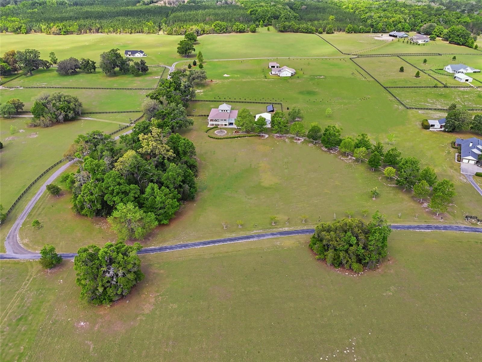 Image 6 of 66 For 1042 Woodland Avenue