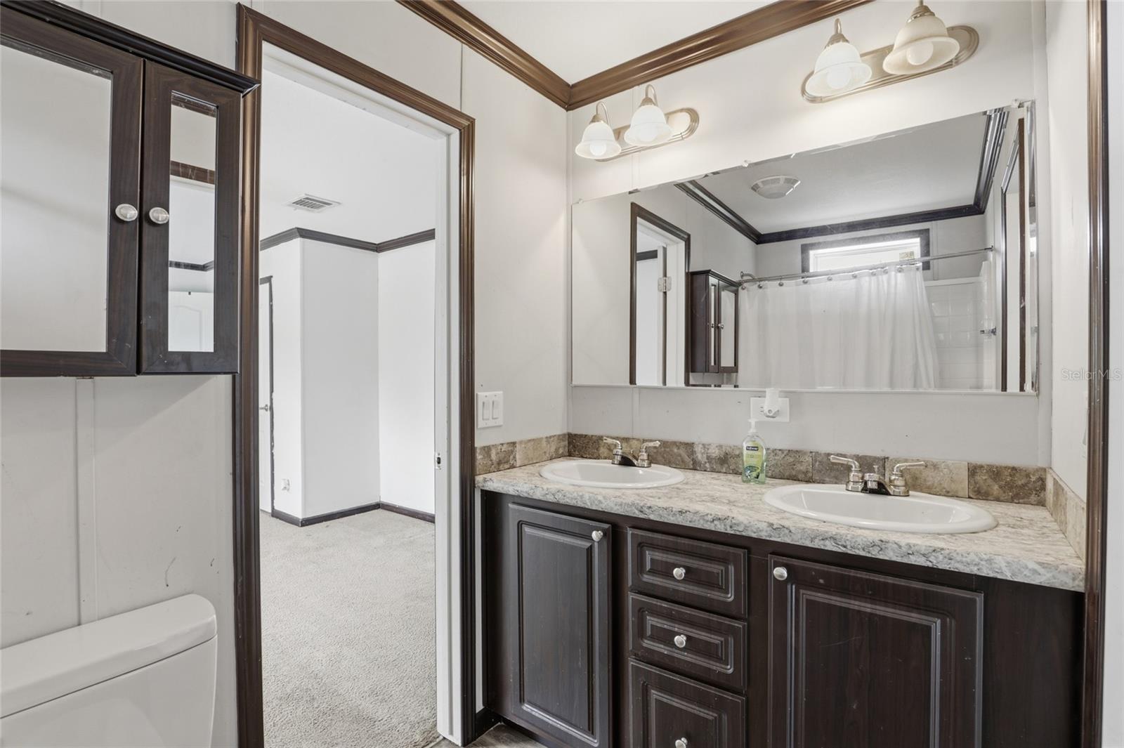 Image 19 of 45 For 2640 74th Avenue