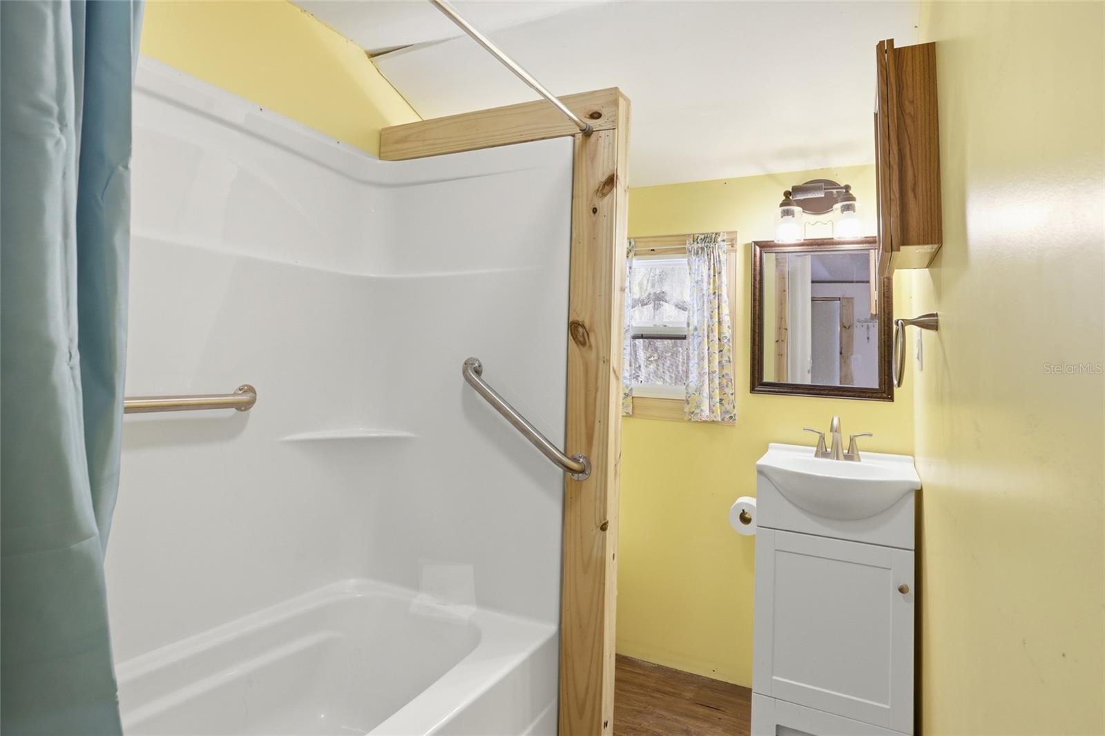 Image 33 of 45 For 2640 74th Avenue