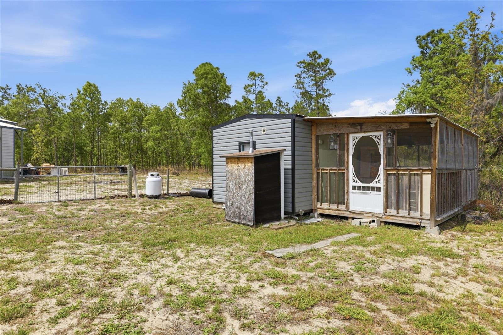 Image 34 of 45 For 2640 74th Avenue