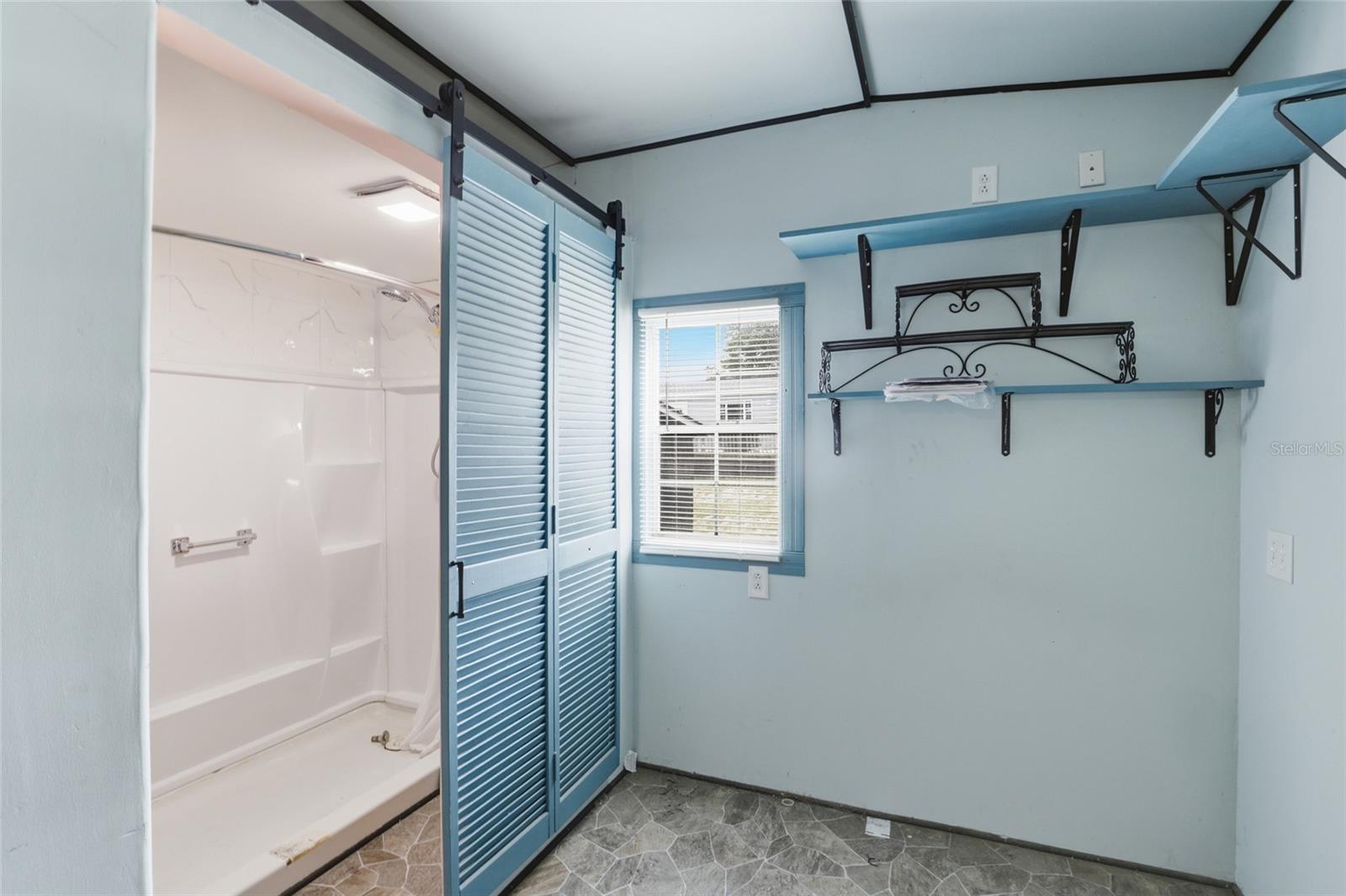 Image 38 of 45 For 2640 74th Avenue