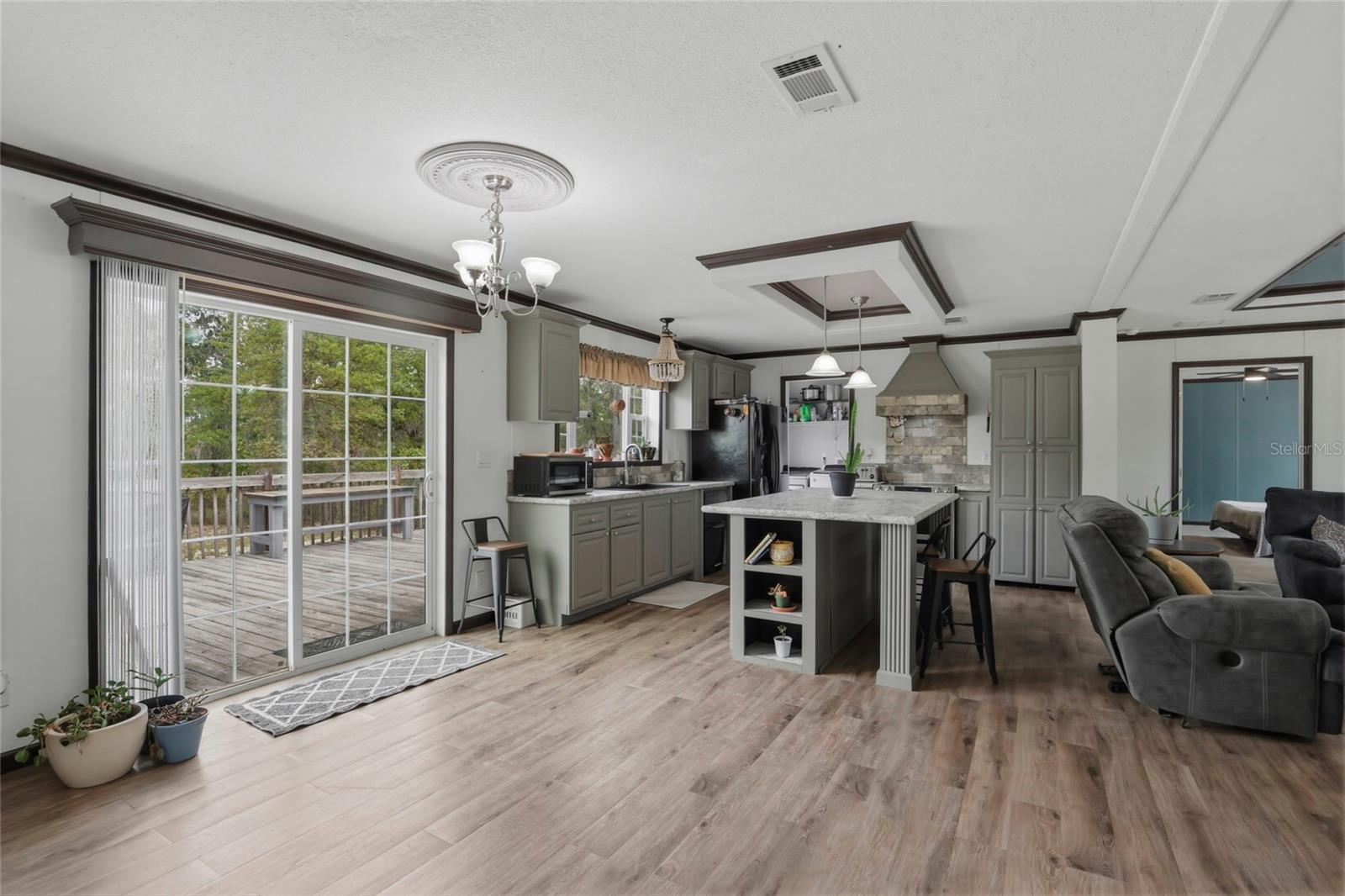 Image 9 of 45 For 2640 74th Avenue