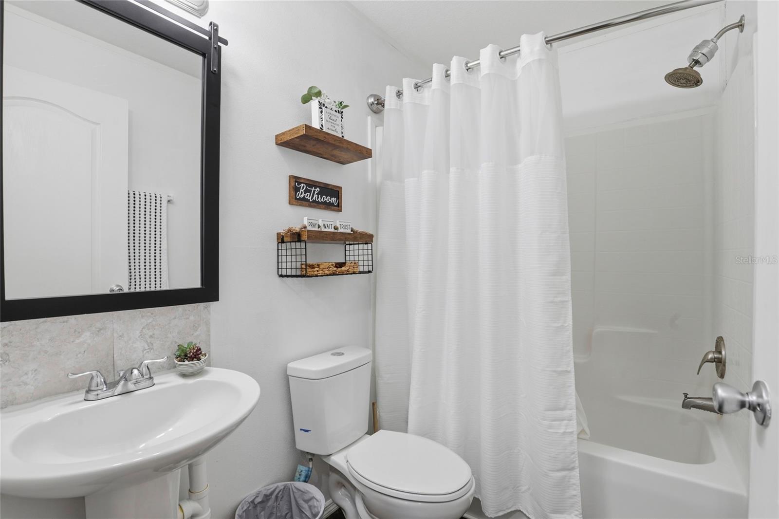 Image 30 of 60 For 952 Galilee Loop