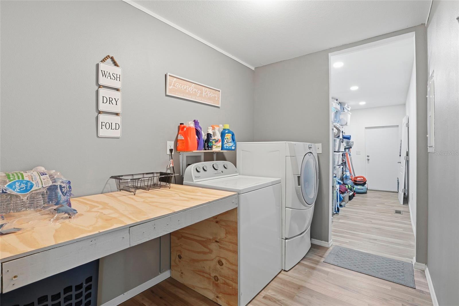 Image 39 of 60 For 952 Galilee Loop