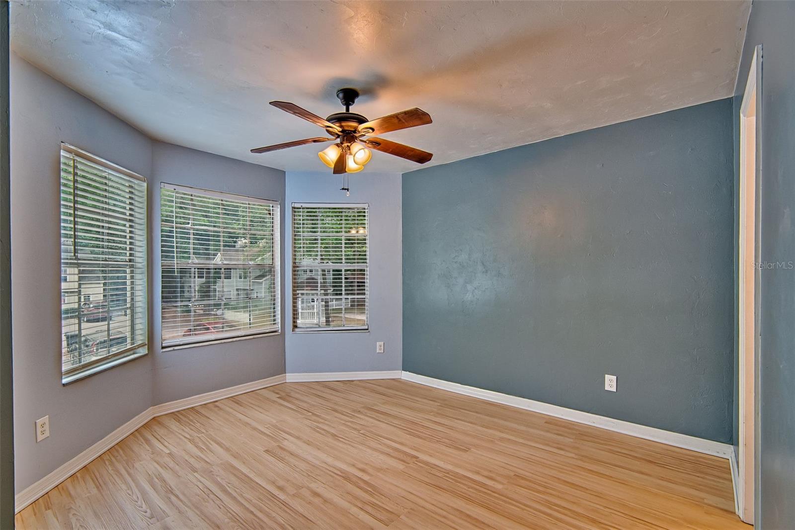 Image 11 of 21 For 2305 73rd Terrace