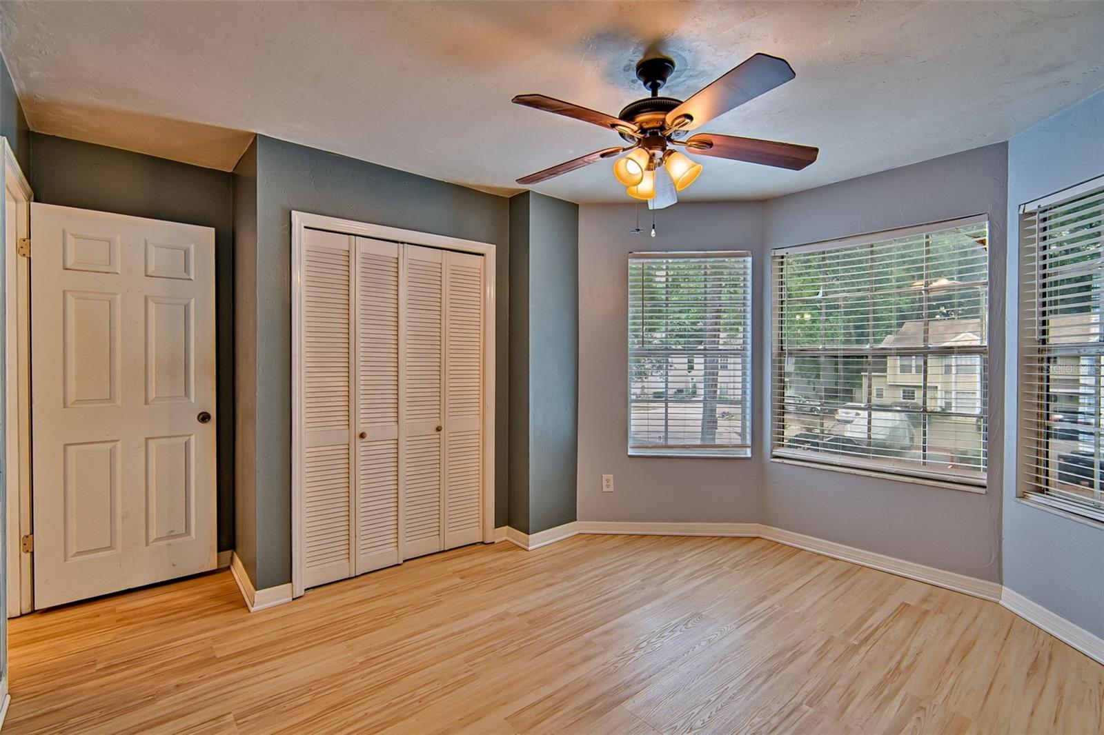 Image 12 of 21 For 2305 73rd Terrace