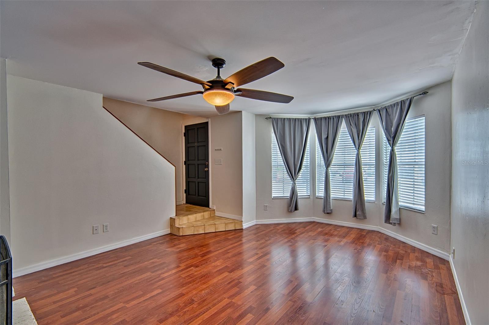 Image 3 of 21 For 2305 73rd Terrace