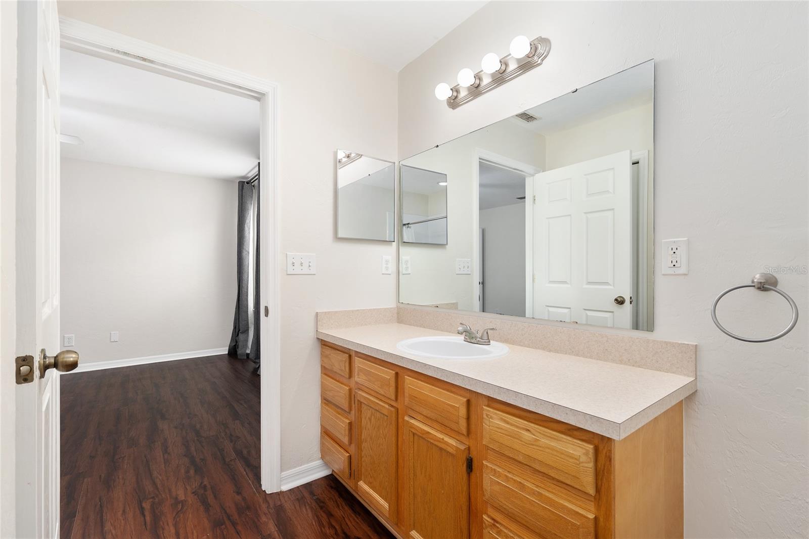 Image 22 of 43 For 3701 26th Street