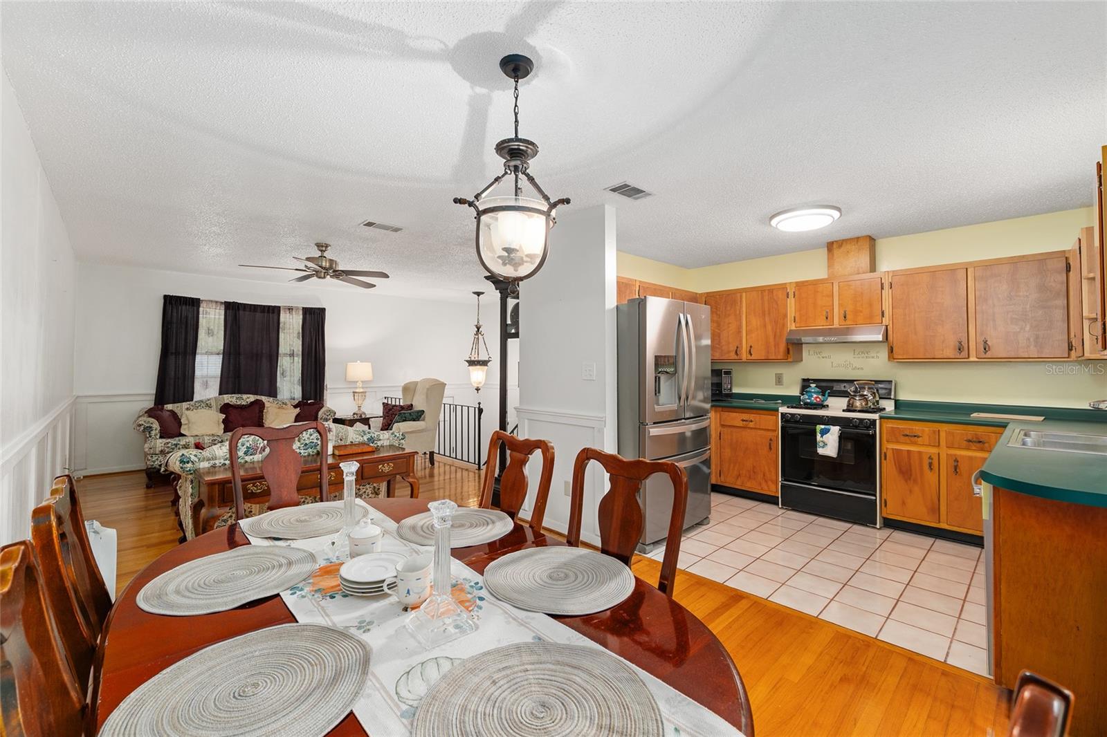 Image 11 of 57 For 505 37th Place