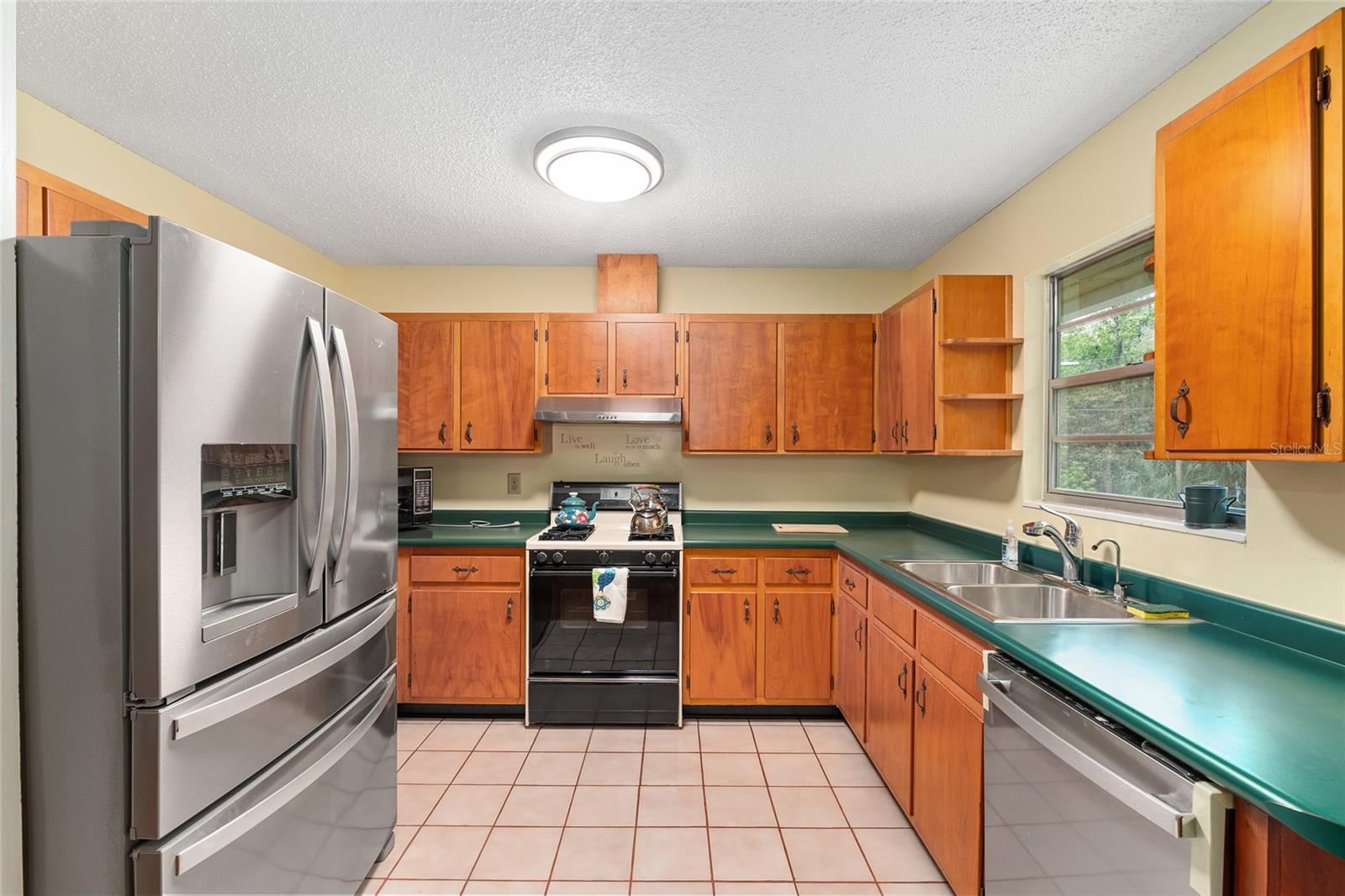 Image 12 of 57 For 505 37th Place