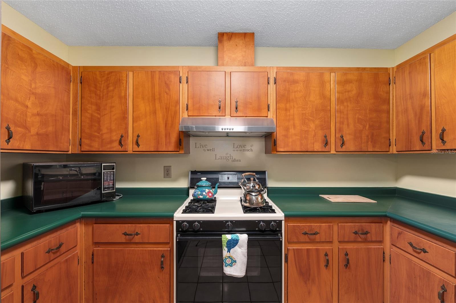 Image 14 of 57 For 505 37th Place