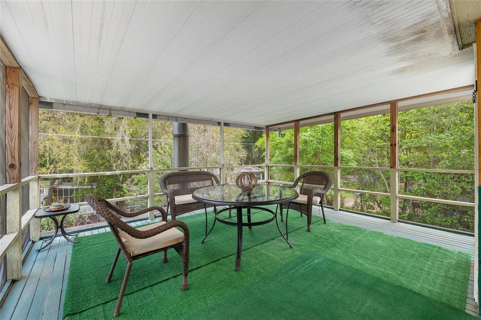 Image 18 of 57 For 505 37th Place