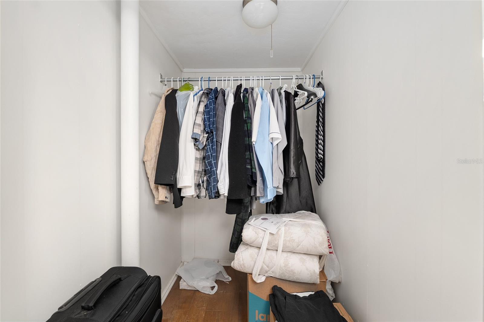 Image 36 of 57 For 505 37th Place