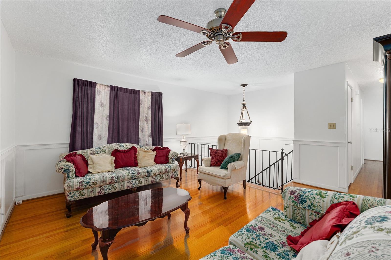 Image 7 of 57 For 505 37th Place