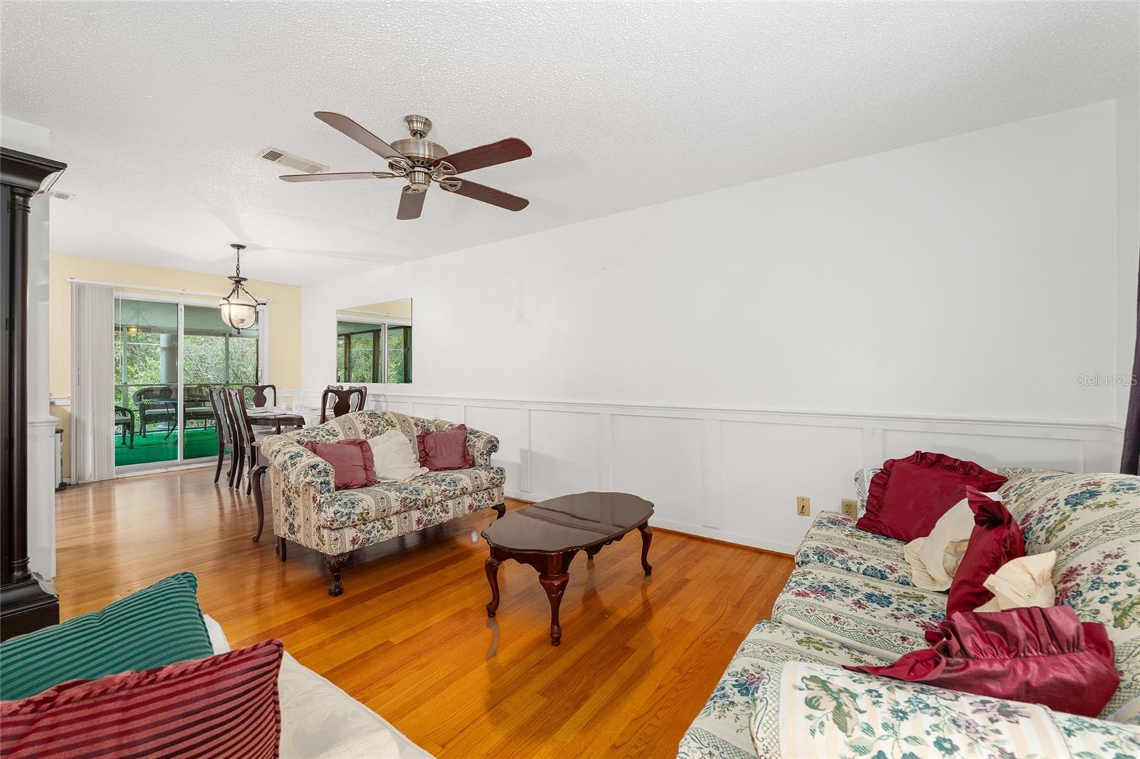 Image 8 of 57 For 505 37th Place